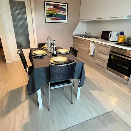 Casa Meda Bassanella * Peschiera del Garda