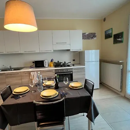 Casa Meda Bassanella Appartamento Peschiera del Garda
